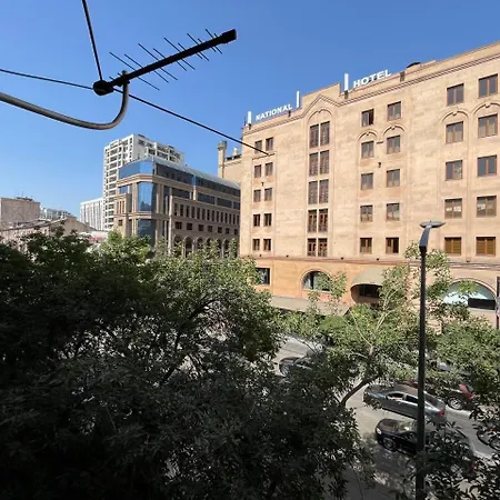 Republic Square Apartment Yerevan Exterior photo